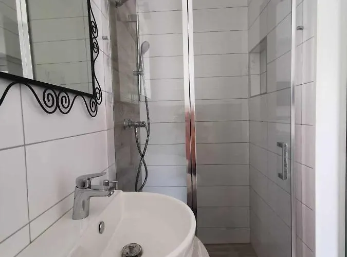 Zsalya Vendeghaz Appartement *